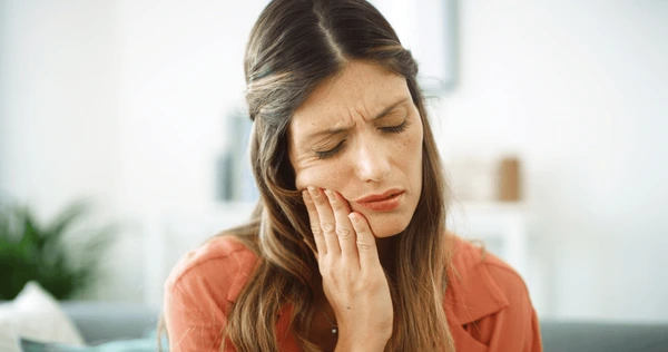 How to Stop Throbbing Pain After Root Canal | Evershine Dental Clinic